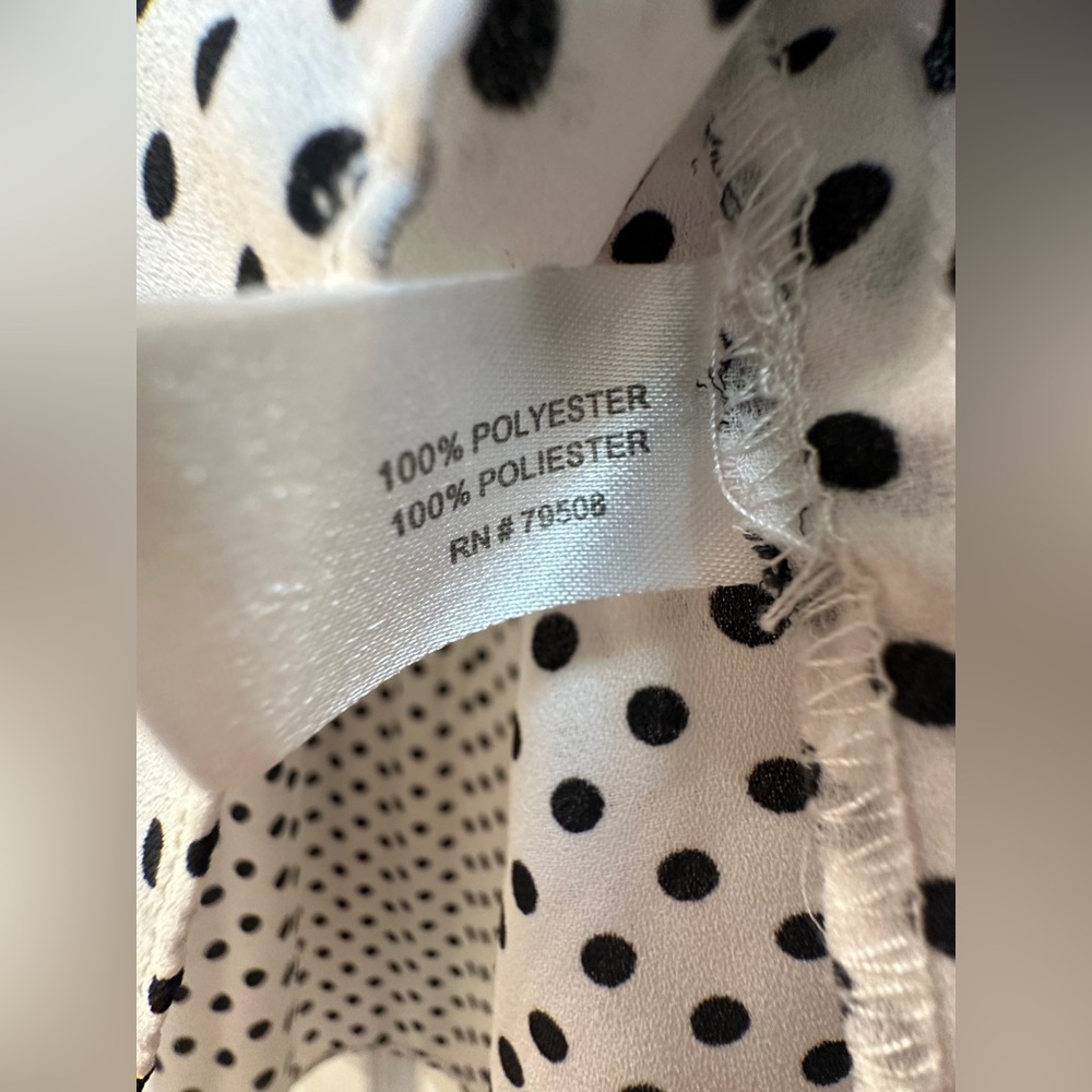 Violet & Claire Black and White Polka Dot Blouse Size Medium - Picture 4 of 6